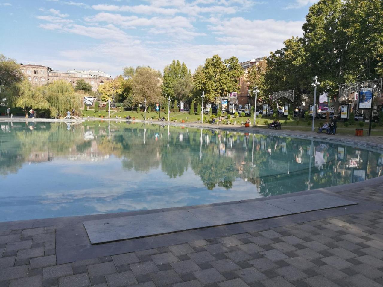 Apartment #1 In The City Center Ереван Екстериор снимка