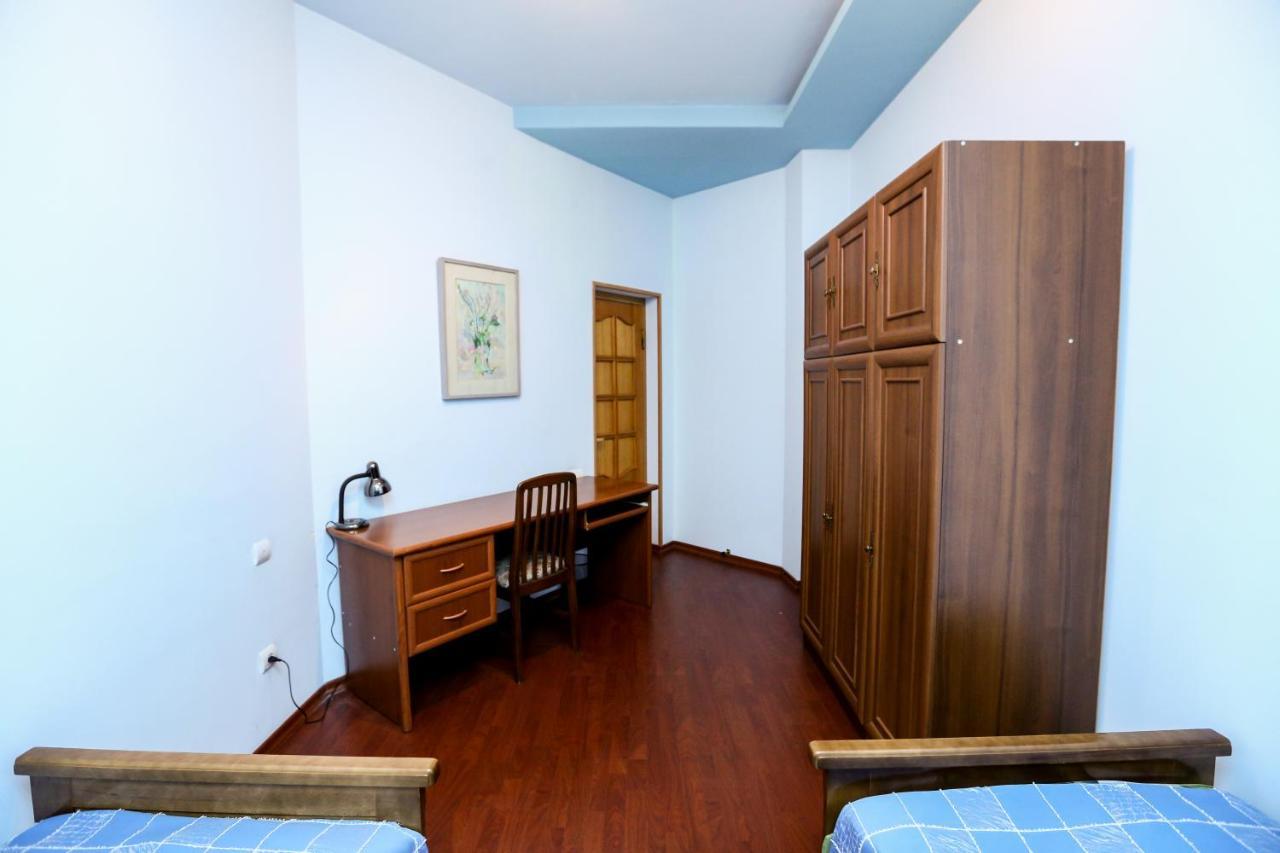 Apartment #1 In The City Center Ереван Екстериор снимка